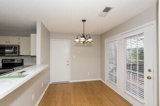 925 Treasure Pl SW in Concord, NC - Building Photo - Building Photo