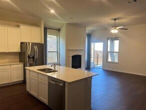 11103 Mustang Trl in Aubrey, TX - Building Photo - Building Photo