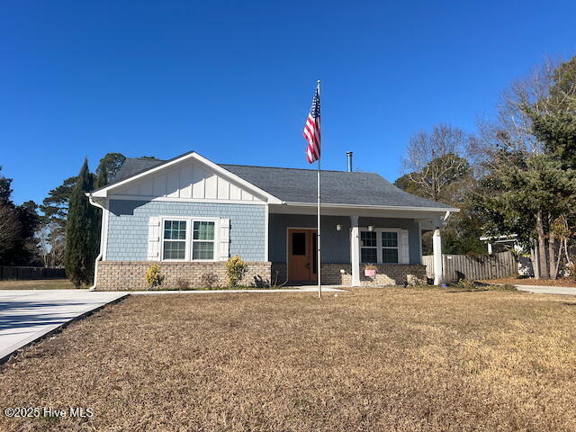 621 Hadley Ct in Wilmington, NC - Building Photo