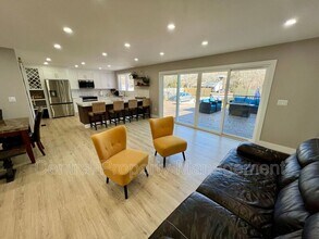 204 State Rd S-23-293 in Fountain Inn, SC - Building Photo - Building Photo