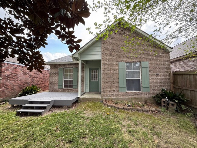 property at 3125 Myrtle Grove Dr