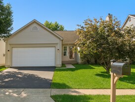 8347 Vega Dr in Columbus, OH - Building Photo