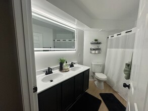 139000 Farnsworth Ln in Upper Marlboro, MD - Building Photo - Building Photo