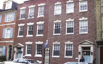 623-625 Pine St in Philadelphia, PA - Building Photo - Building Photo