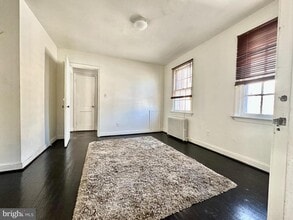 1300 N Hudson St in Arlington, VA - Building Photo - Building Photo