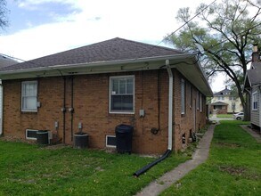 5326 N College Ave in Indianapolis, IN - Building Photo - Building Photo
