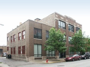 125 S Racine Ave in Chicago, IL - Building Photo - Building Photo