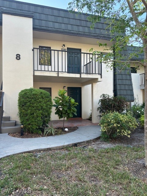 1525 Oyster Catcher Point in Naples, FL - Foto de edificio