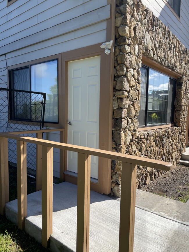 71-1621 Puu Lani Pl, Unit CJB Ohana in Kailua Kona, HI - Building Photo - Building Photo