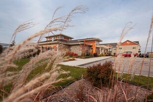 The Preserve at Prairie Creek in Oconomowoc, WI - Building Photo