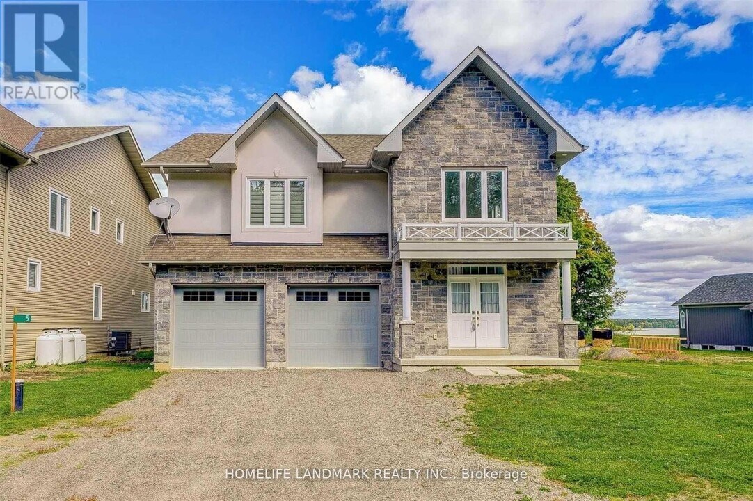 5 Rosy Bch Ct in Ramara, ON - Building Photo