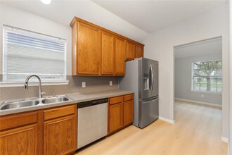 5930606419 A in Manvel, TX - Building Photo - Building Photo
