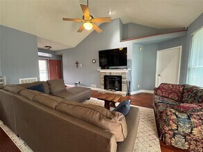 2336 Timber Creek Dr in Glenn Heights, TX - Building Photo - Building Photo