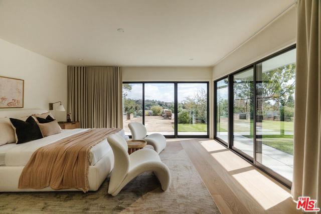 2138 Banyan Dr in Los Angeles, CA - Foto de edificio