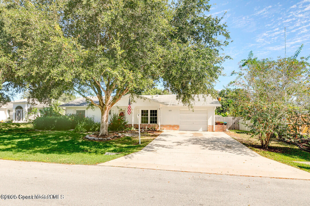 419 Homestead Ave NE in Palm Bay, FL - Building Photo