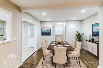 2912 Akron St in Atlanta, GA - Building Photo - Building Photo