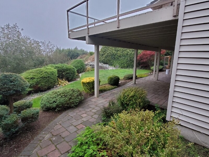 27537 12th Pl S in Des Moines, WA - Building Photo