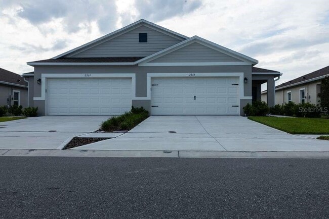 property at 2933 Sunridge Lp