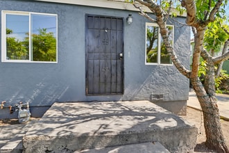 851 33rd St in San Diego, CA - Building Photo - Building Photo