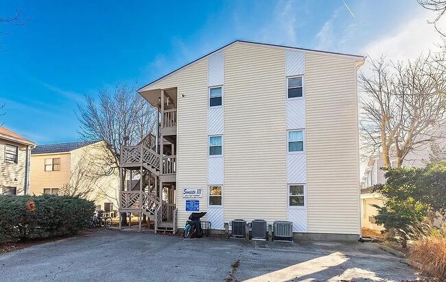 401 144th St, Unit Sonesta III #301 in Ocean City, MD - Building Photo - Building Photo