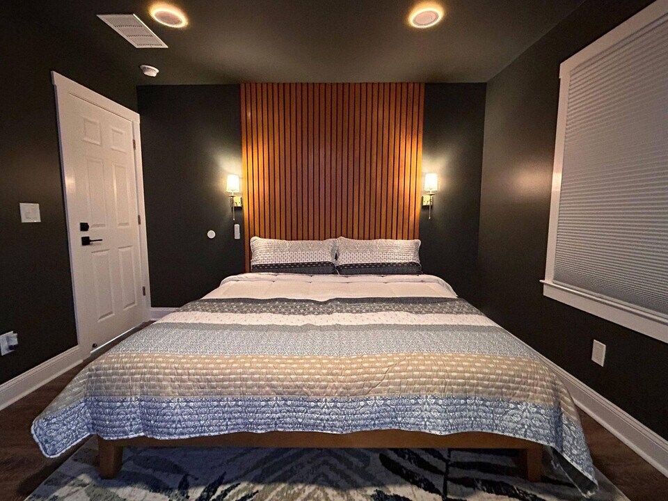 122 Malone Dr in Rome, GA - Foto de edificio