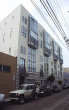 221 Clara St in San Francisco, CA - Building Photo - Building Photo