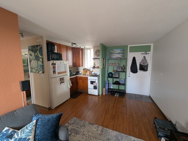 454 Namahana St, Unit 8## in Honolulu, HI - Building Photo - Building Photo