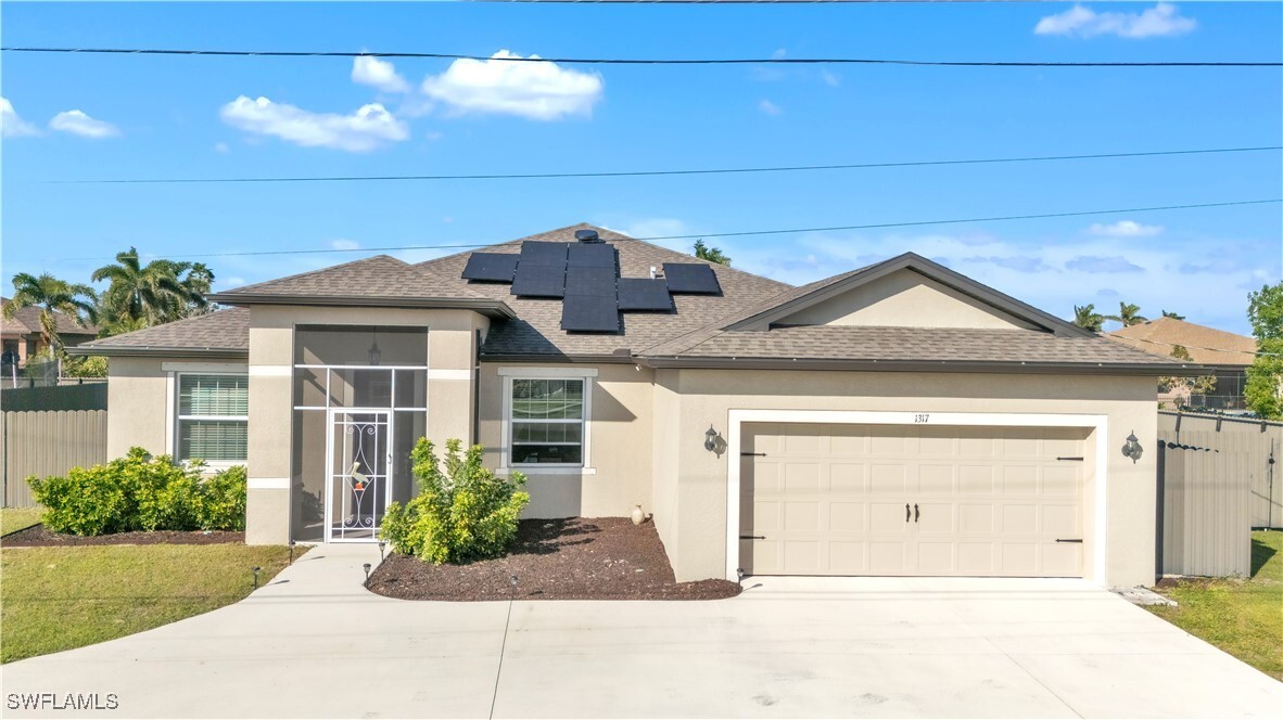 1317 Trafalgar Pkwy in Cape Coral, FL - Building Photo