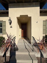 15 Galan St in Ladera Ranch, CA - Building Photo - Building Photo