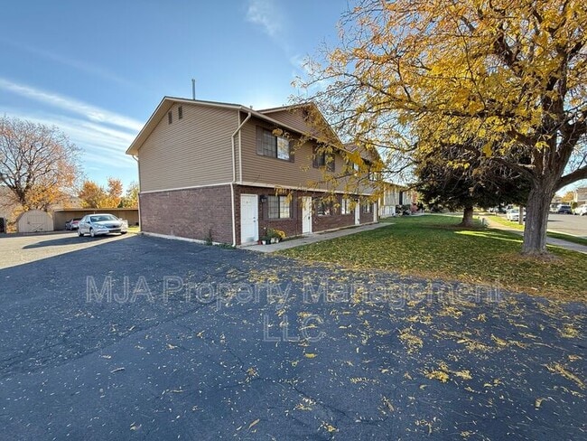 1413 W 1650 N in Layton, UT - Building Photo - Building Photo