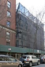 302 W 105th St in New York, NY - Building Photo - Building Photo