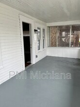 221 E 8th St in Mishawaka, IN - Building Photo - Building Photo