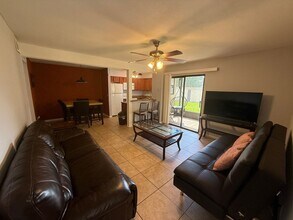3014 Antique Oaks Cir in Winter Park, FL - Building Photo - Building Photo