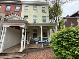 223 S Walnut St in West Chester, PA - Building Photo