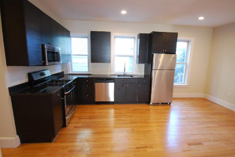 8 Rockledge St, Unit 1 in Boston, MA - Building Photo