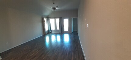 5022 Brewcastle Ln in Park Row, TX - Building Photo - Building Photo