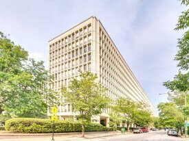 1401 E 55th St in Chicago, IL - Building Photo