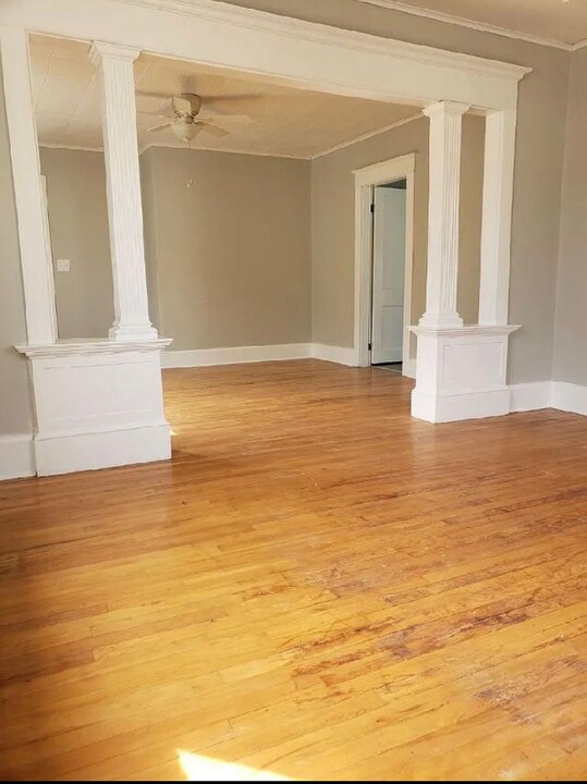 184 East Ave in Lewiston, ME - Building Photo