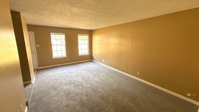 837 Candace Dr in Memphis, TN - Building Photo - Building Photo
