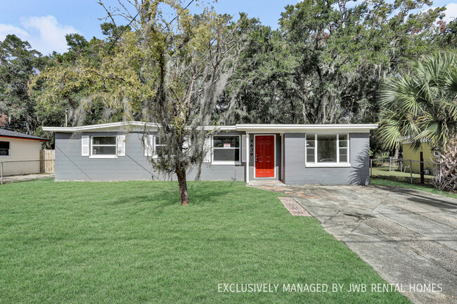 4639 Aberdare Ave N in Jacksonville, FL - Building Photo - Building Photo