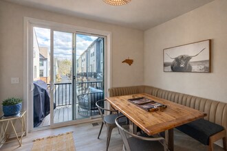 117 Millsbee Ln in Charlotte, NC - Foto de edificio - Building Photo