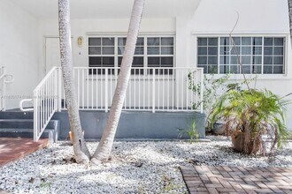 9745 Bay Harbor Terrace in Bay Harbor Islands, FL - Building Photo - Building Photo