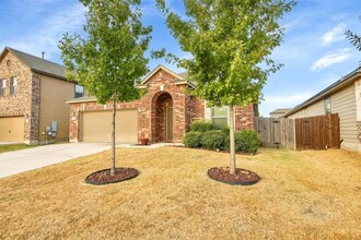 8084 Gato Ln in Round Rock, TX - Building Photo - Building Photo