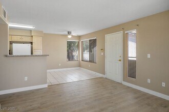 3103 Key Largo Dr in Las Vegas, NV - Building Photo - Building Photo