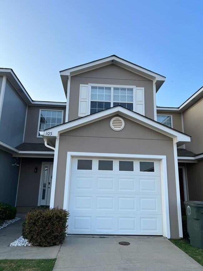 property at 105 Winthrope Ln