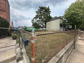 987-989-989 Oregon Ave in Columbus, OH - Building Photo - Building Photo