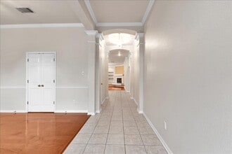 9237 La Siesta Bend in Austin, TX - Building Photo - Building Photo