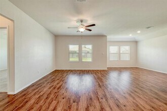 21608 Windmill Ranch Ave in Pflugerville, TX - Building Photo - Building Photo