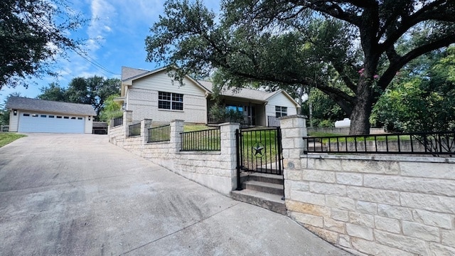 property at 3330 Bob White Ln