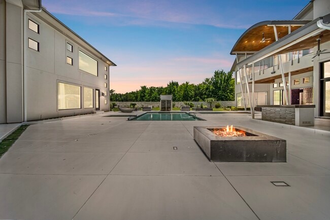 property at 4043 Maranatha Dr